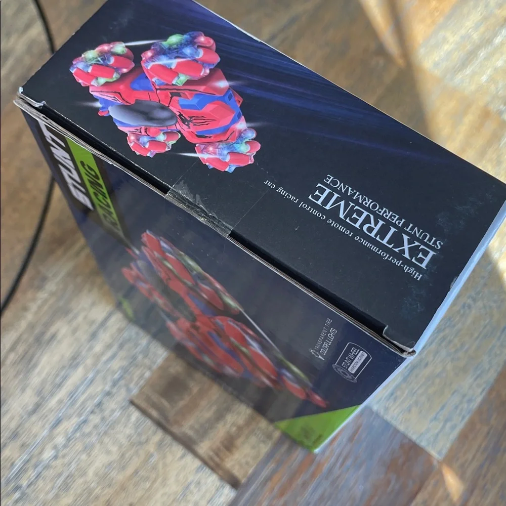 Stunt Racing Remote Control Car - Picture 2 of 2